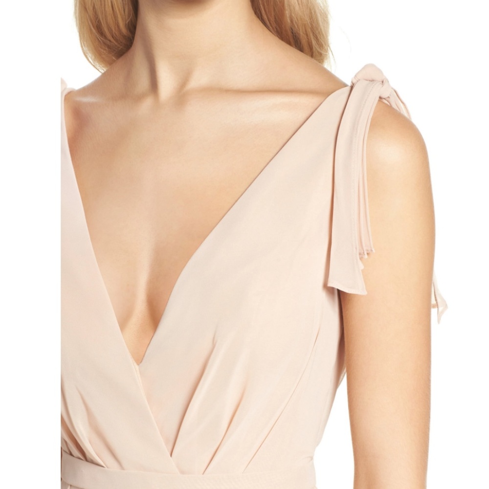 Sleeveless V-Neck Chiffon Gown MONIQUE LHUILLIER